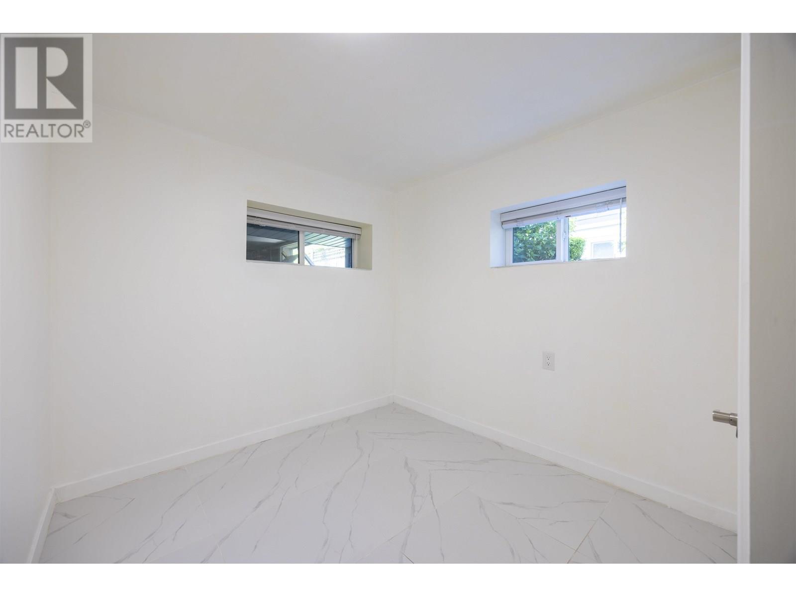 8684 12th Avenue, Burnaby, British Columbia  V3N 2L9 - Photo 34 - R3013743