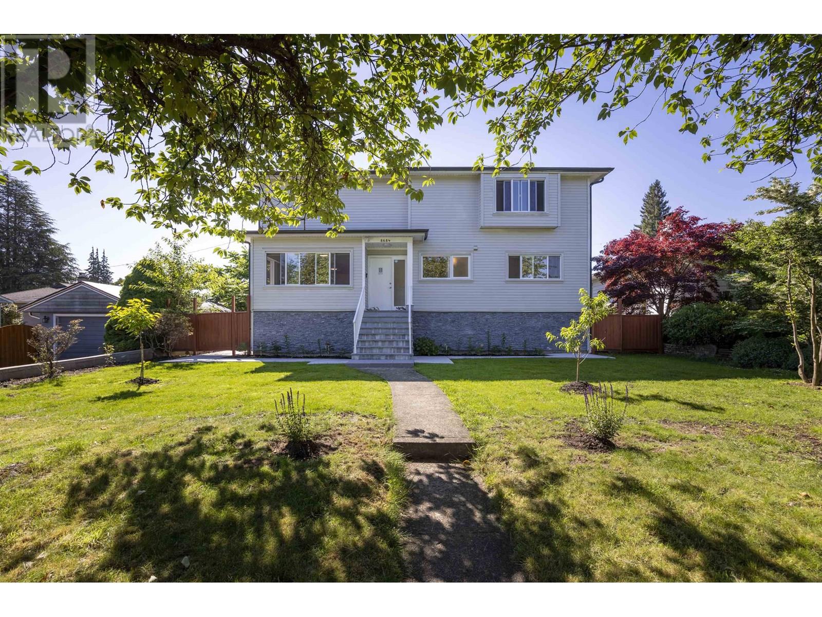 8684 12th Avenue, Burnaby, British Columbia  V3N 2L9 - Photo 4 - R3013743