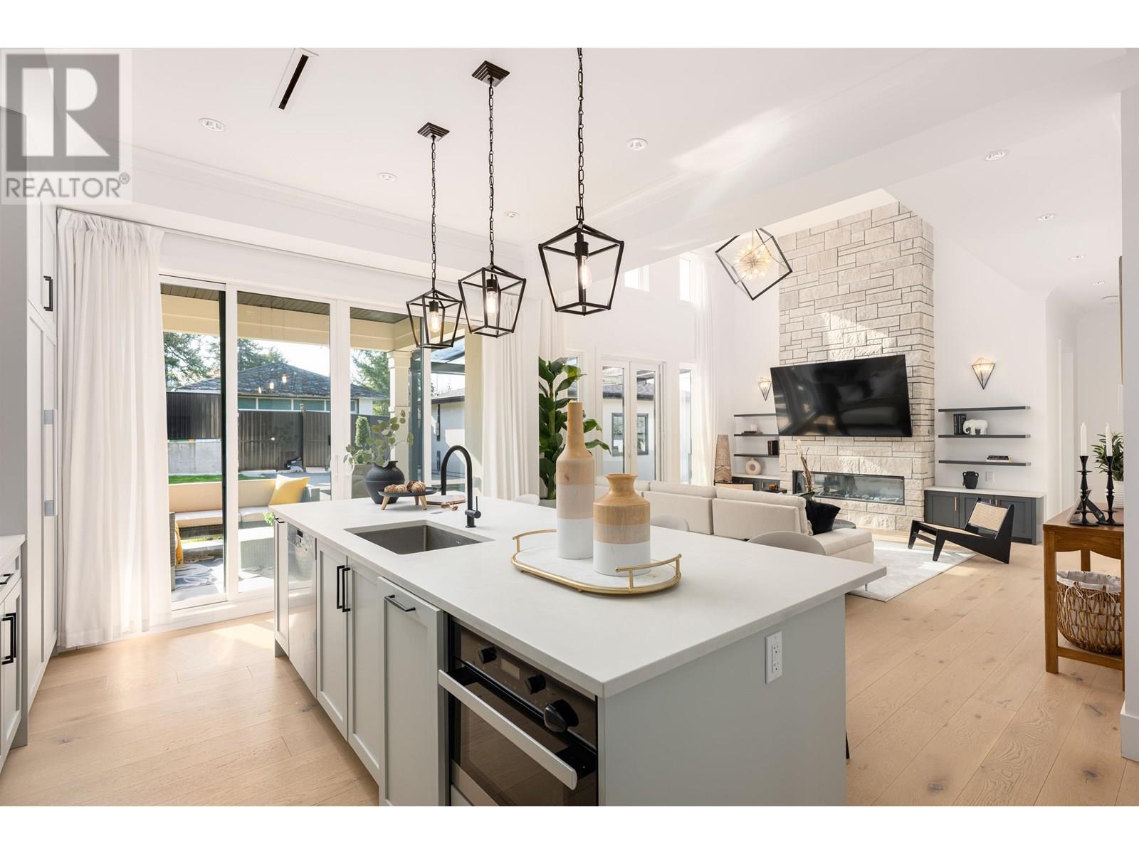5469 Nelson Avenue, Burnaby, British Columbia  V5H 3H1 - Photo 14 - R3013754