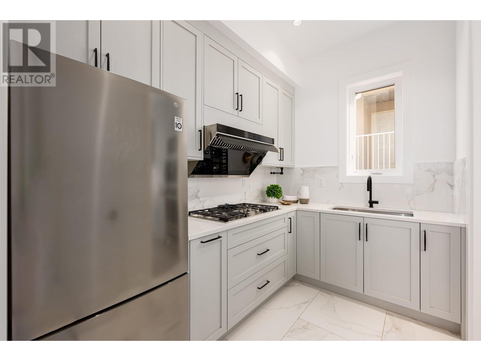 5469 Nelson Avenue, Burnaby, British Columbia  V5H 3H1 - Photo 15 - R3013754