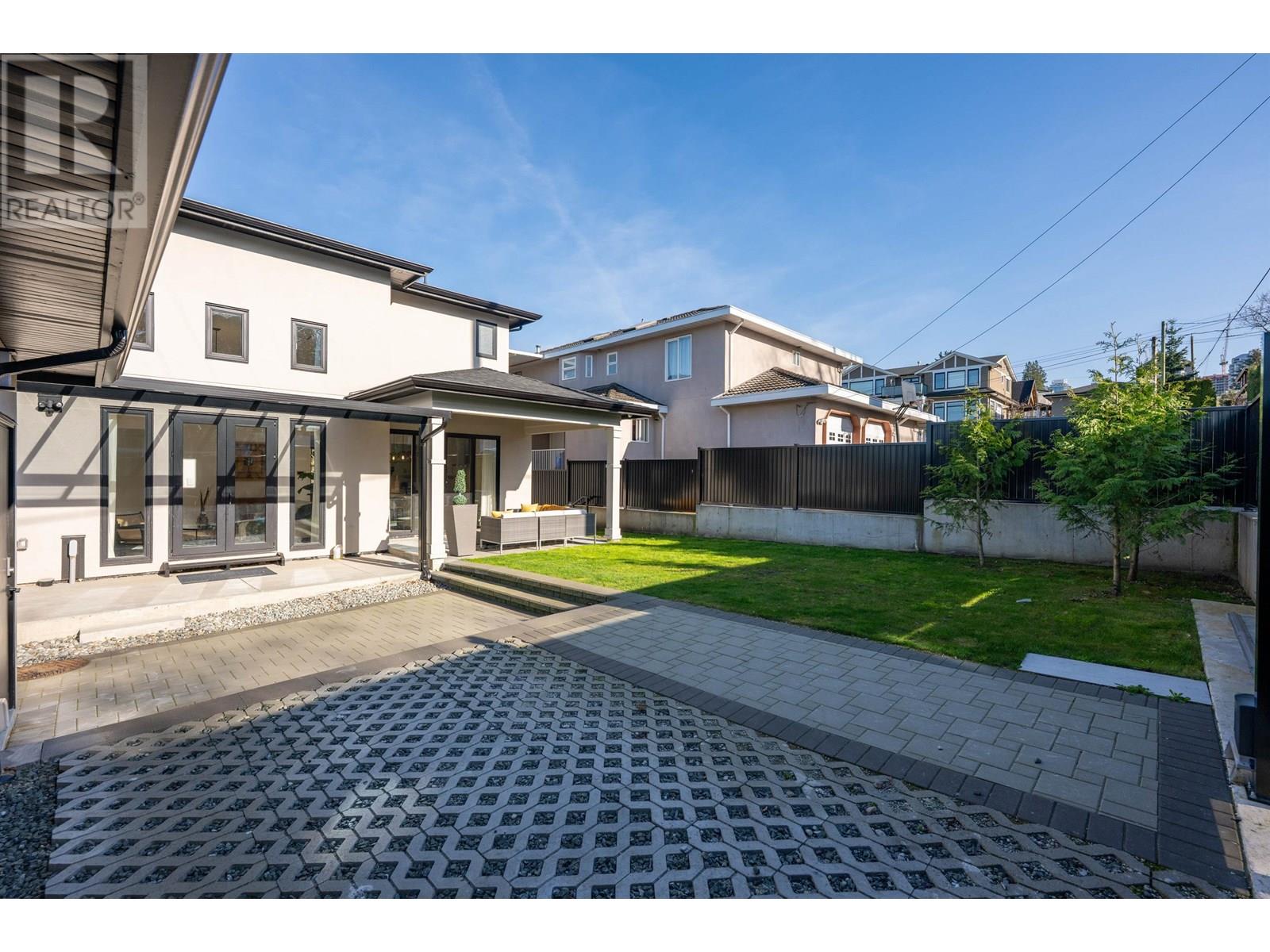 5469 Nelson Avenue, Burnaby, British Columbia  V5H 3H1 - Photo 32 - R3013754