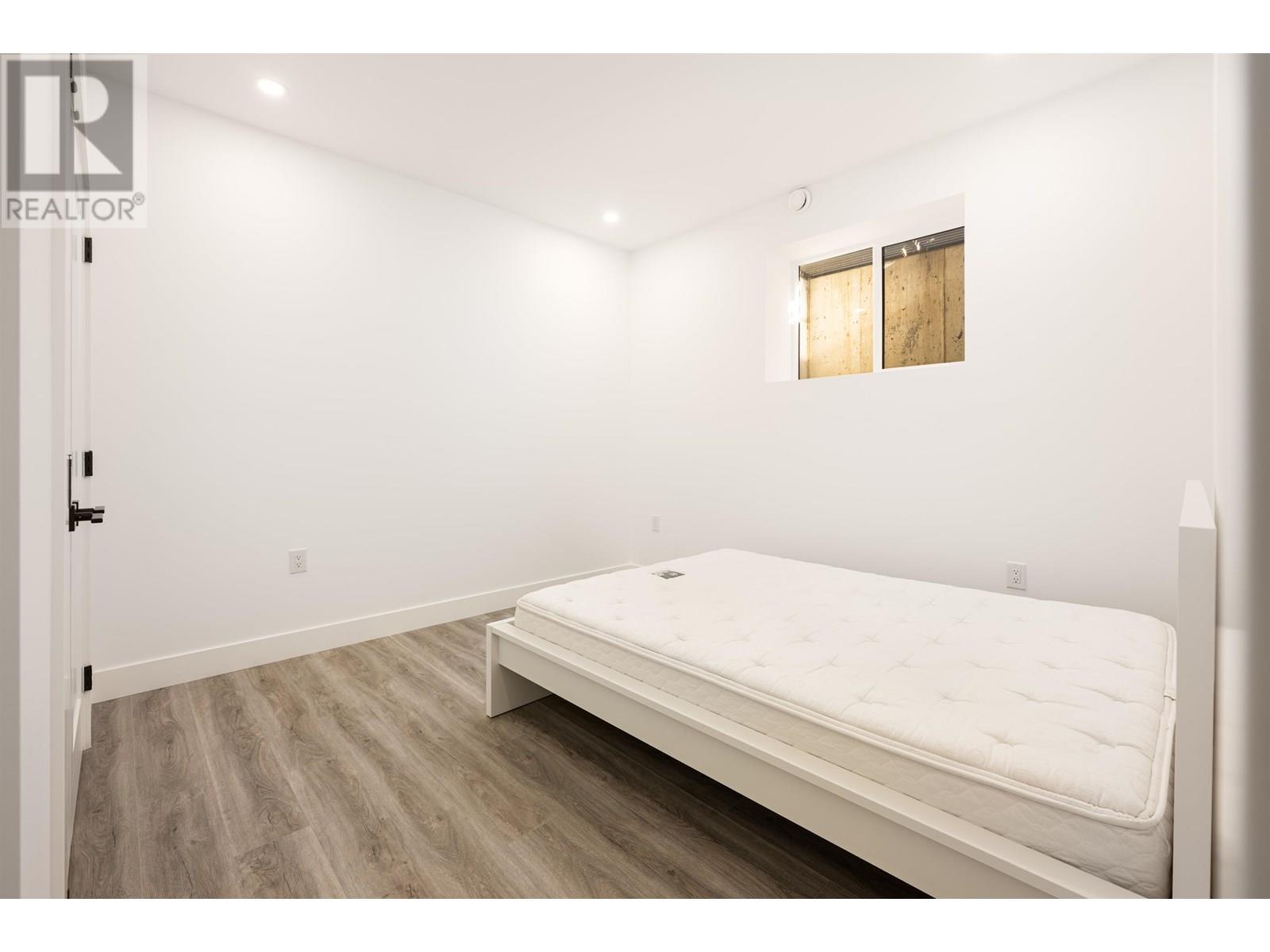 5469 Nelson Avenue, Burnaby, British Columbia  V5H 3H1 - Photo 37 - R3013754
