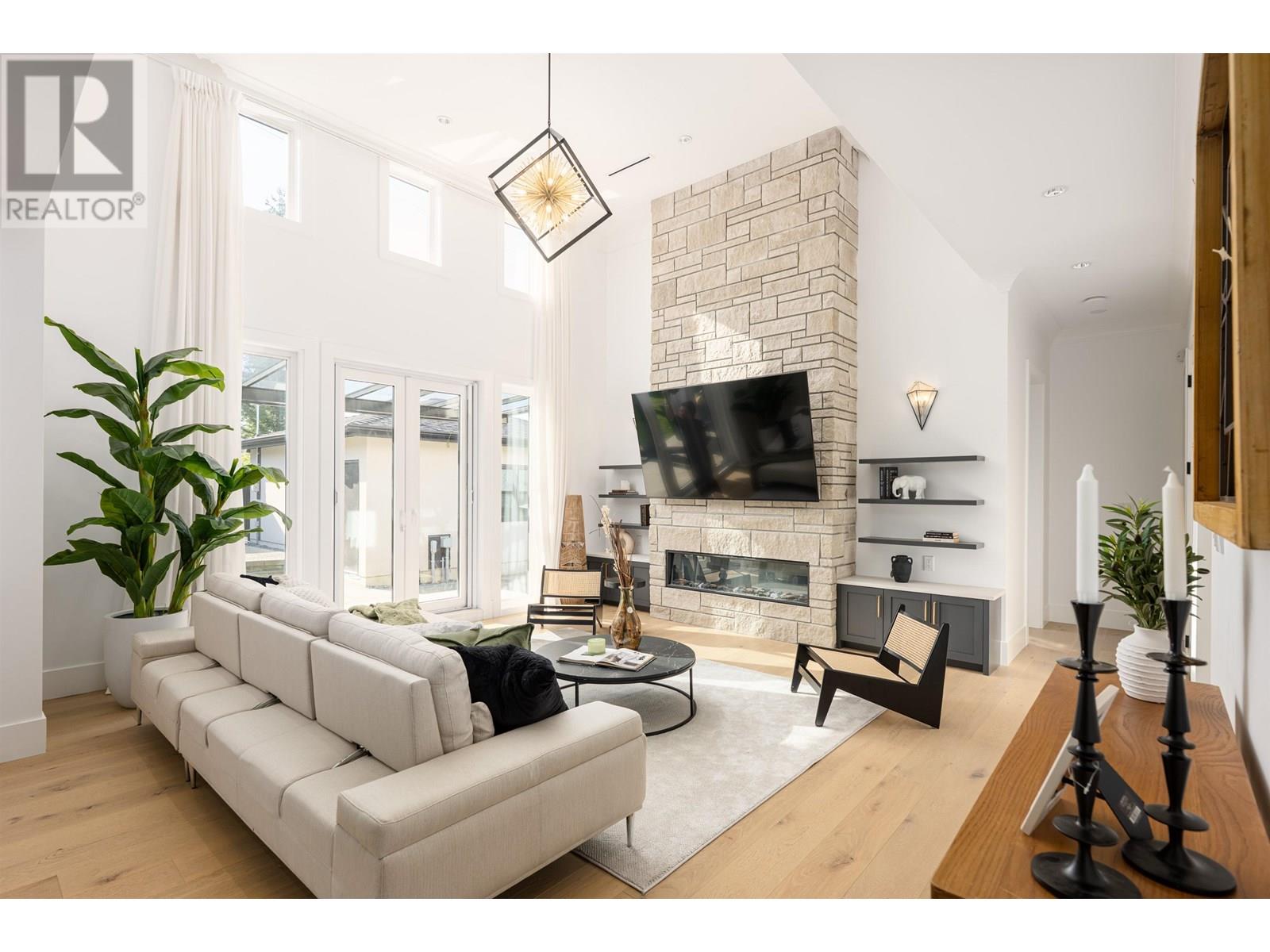 5469 Nelson Avenue, Burnaby, British Columbia  V5H 3H1 - Photo 9 - R3013754