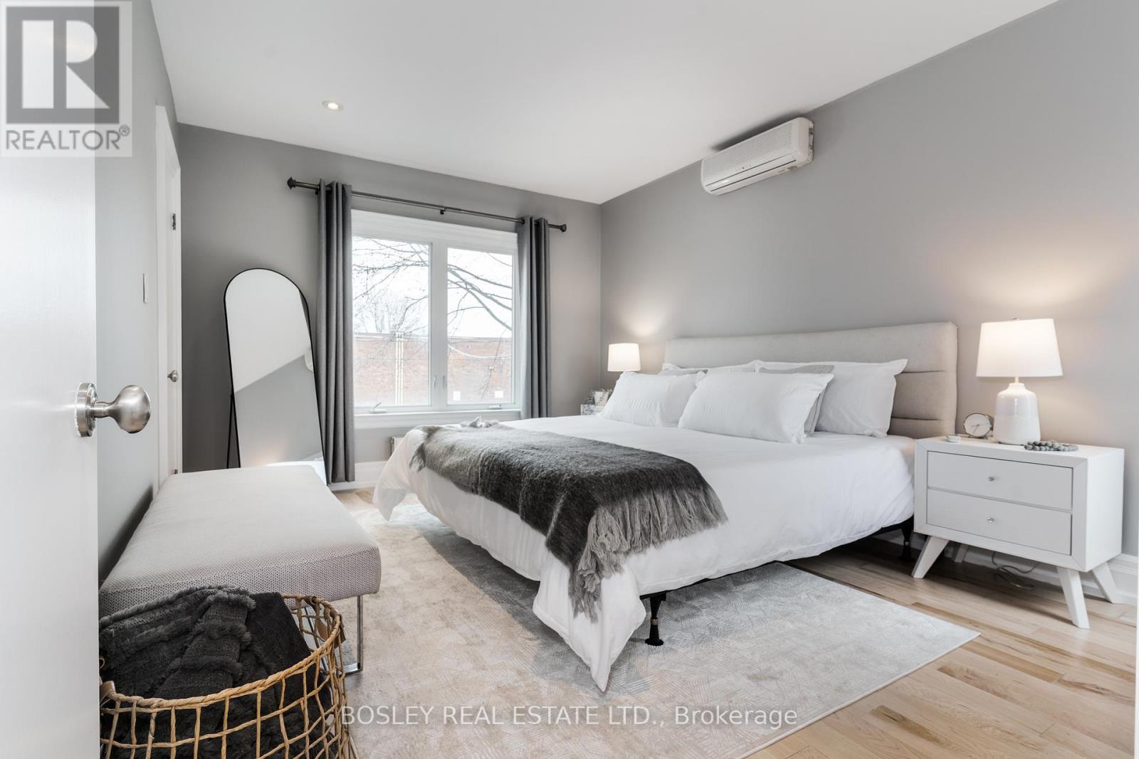 42 Logan Avenue, Toronto, Ontario  M4M 2M8 - Photo 16 - E12210591