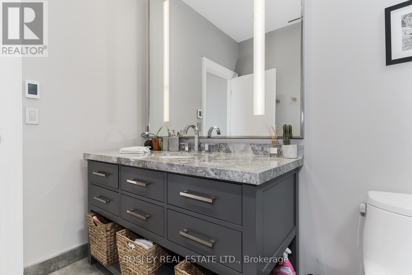 42 Logan Avenue, Toronto, Ontario  M4M 2M8 - Photo 36 - E12210591