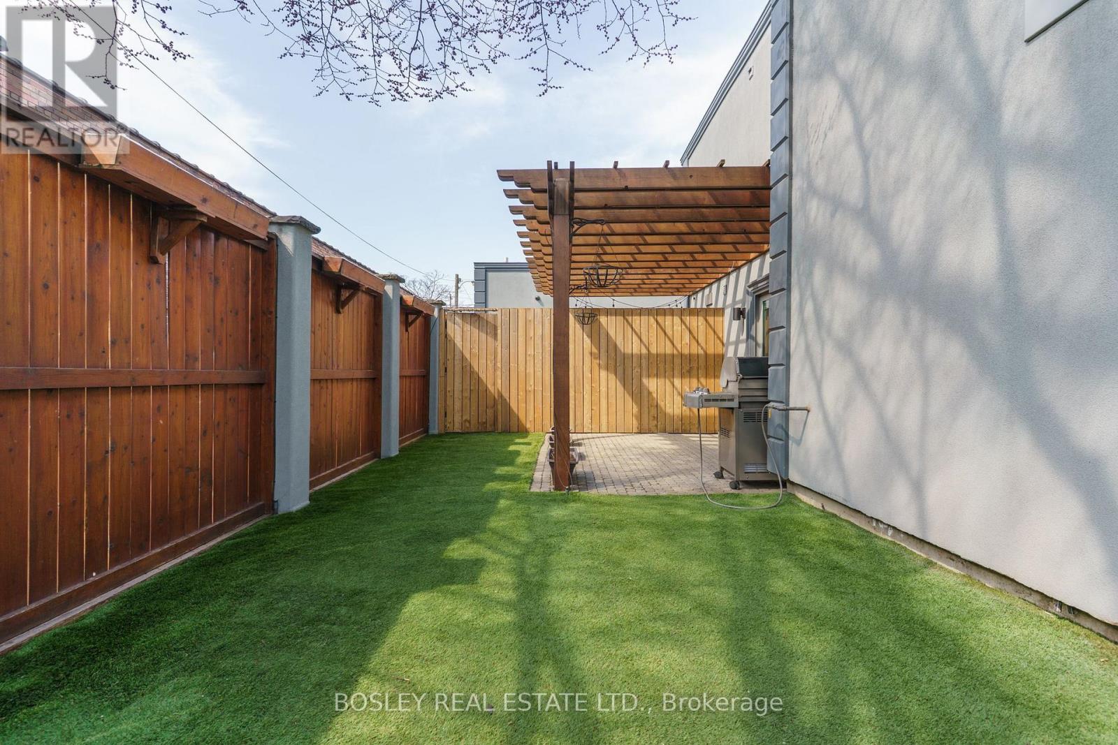 42 Logan Avenue, Toronto, Ontario  M4M 2M8 - Photo 40 - E12210591