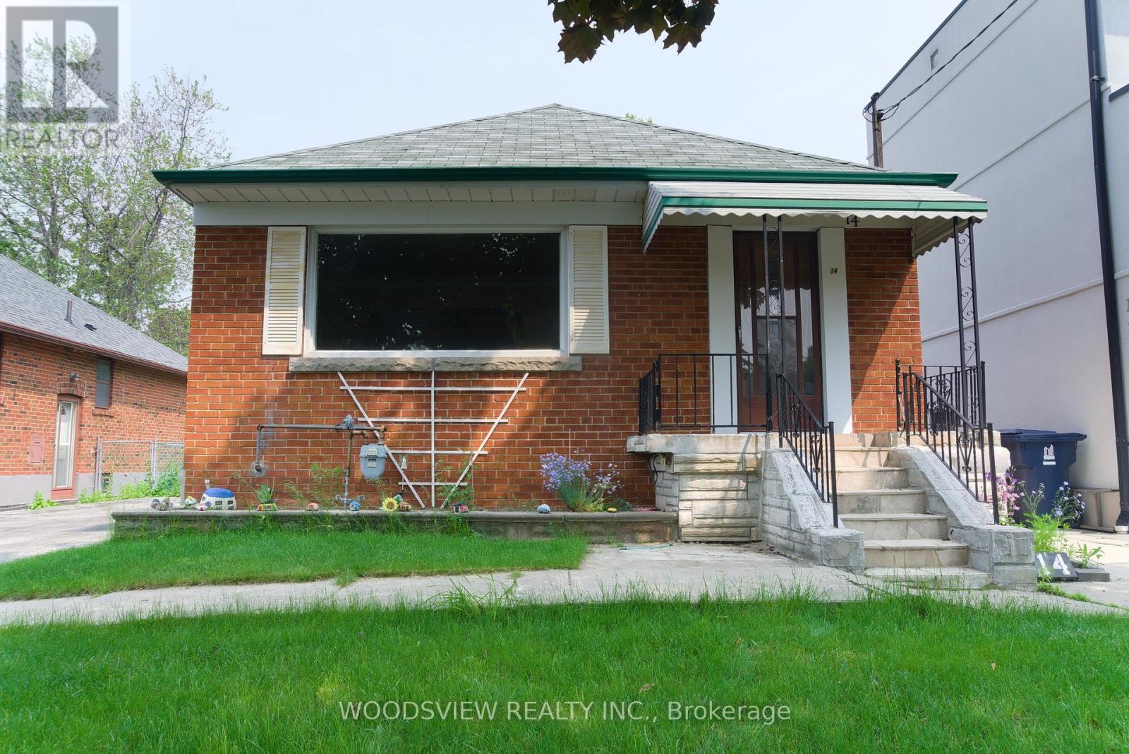 14 Shandara Crescent, Toronto (Wexford-Maryvale), Ontario  M1R 1E9 - Photo 3 - E12210621