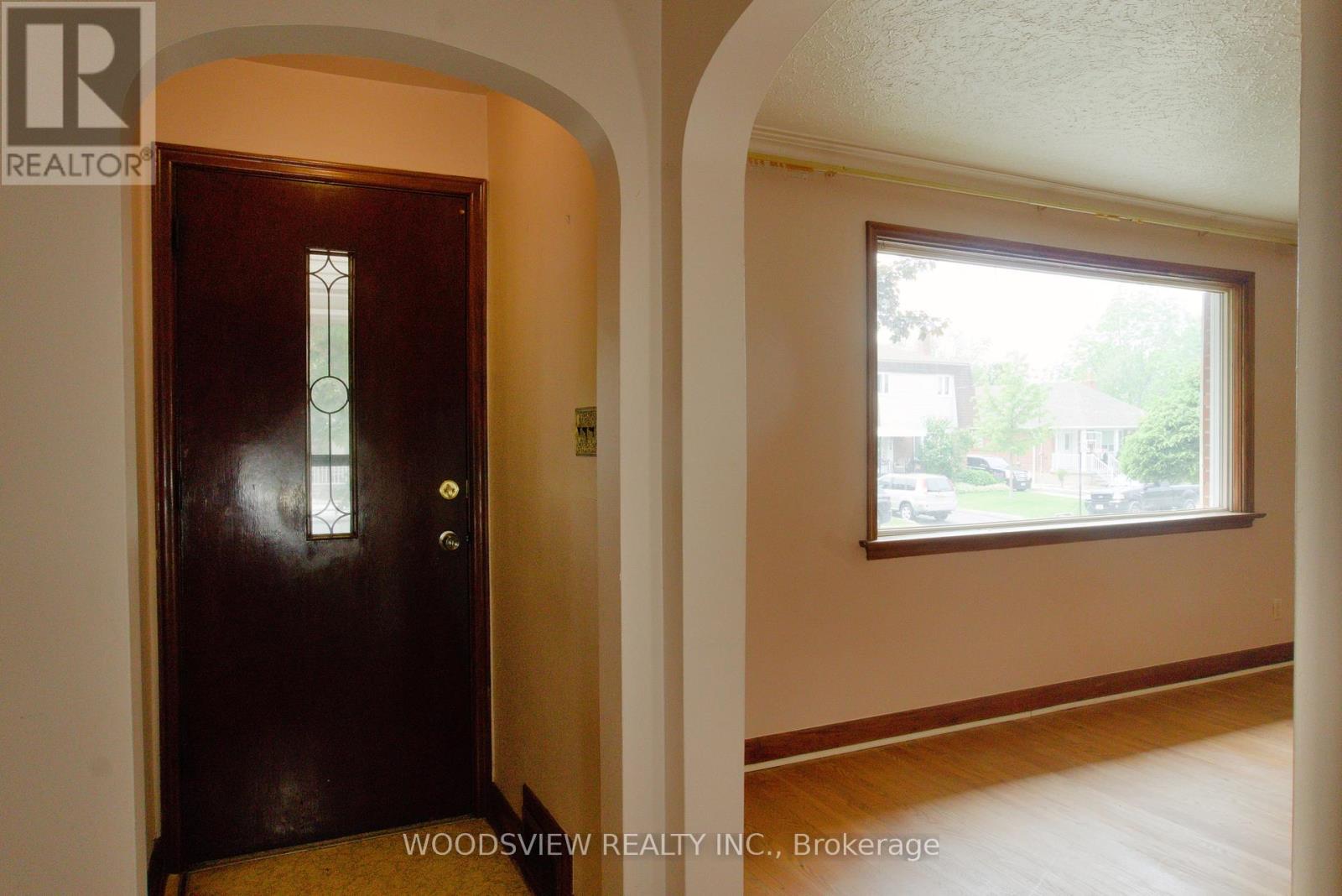 14 Shandara Crescent, Toronto (Wexford-Maryvale), Ontario  M1R 1E9 - Photo 4 - E12210621