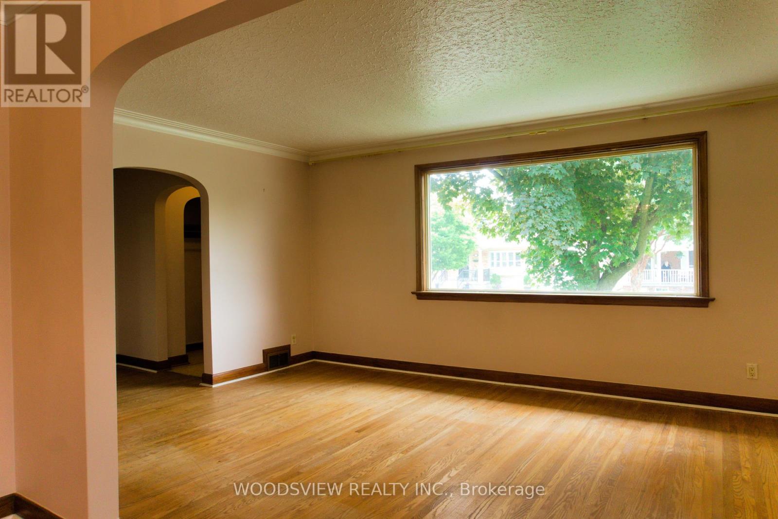 14 Shandara Crescent, Toronto (Wexford-Maryvale), Ontario  M1R 1E9 - Photo 6 - E12210621