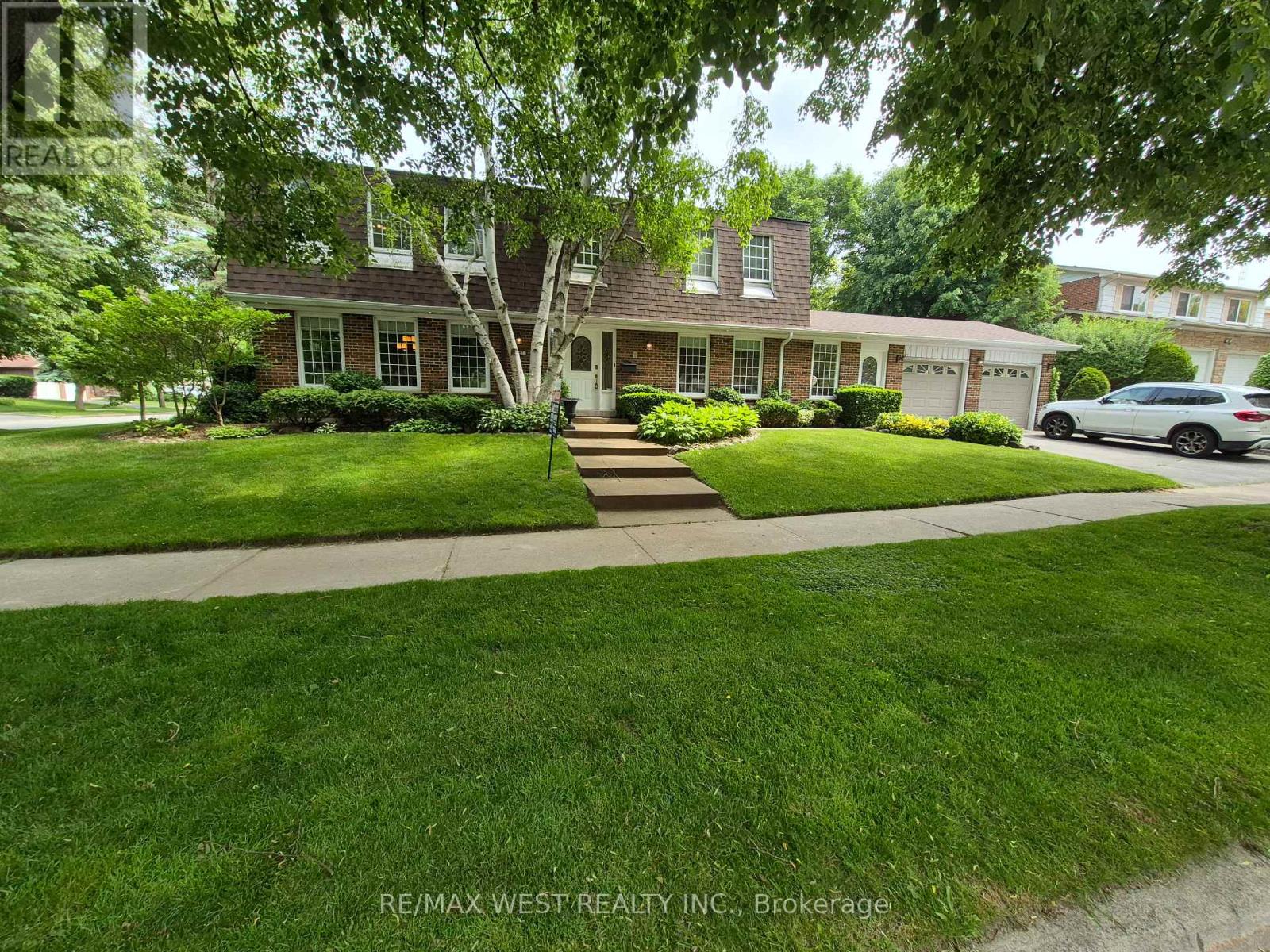 67 HORNSHILL DRIVE, Toronto, Ontario