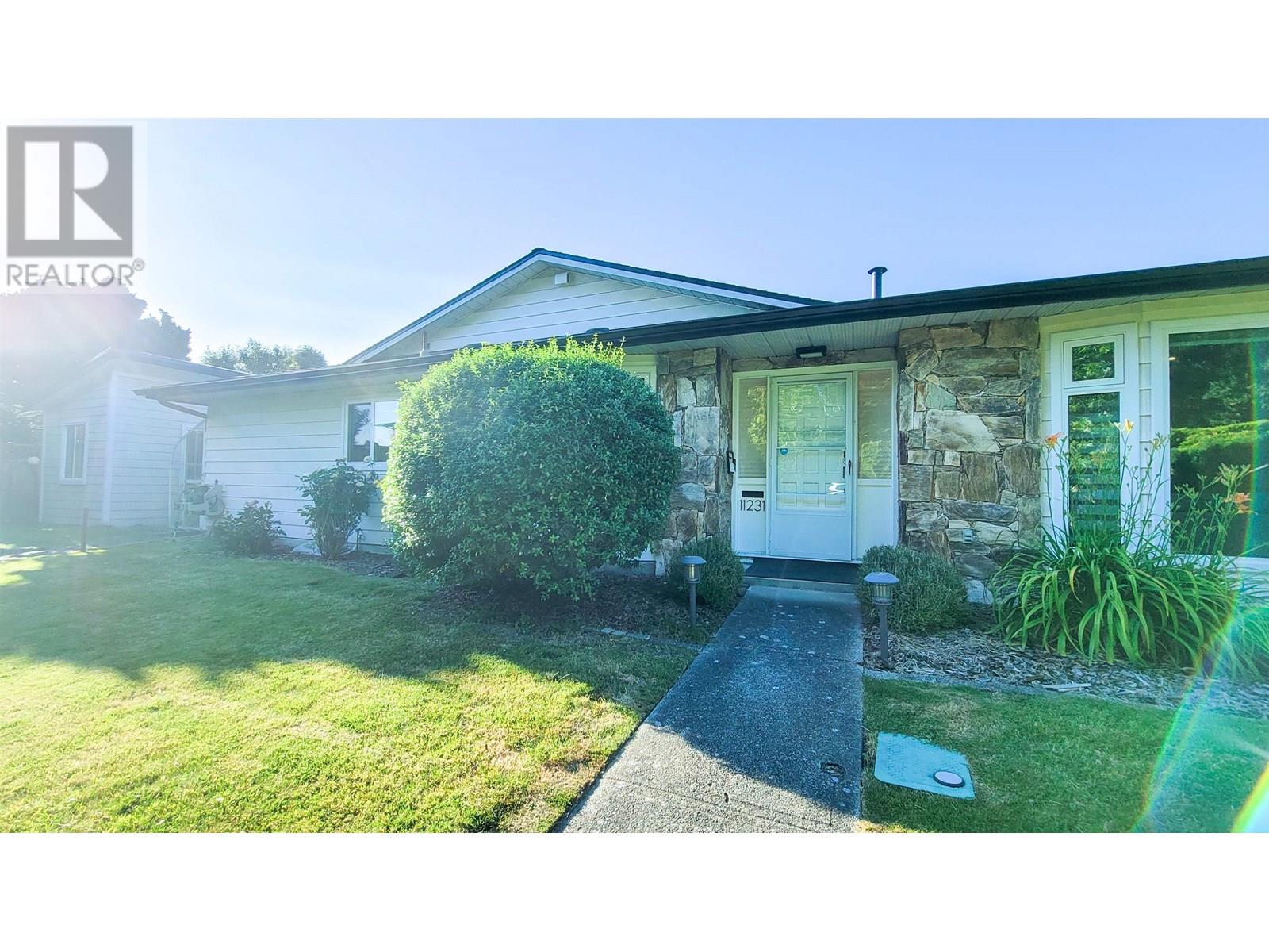 11231 Daniels Road, Richmond, British Columbia  V6X 1M5 - Photo 2 - R3013611