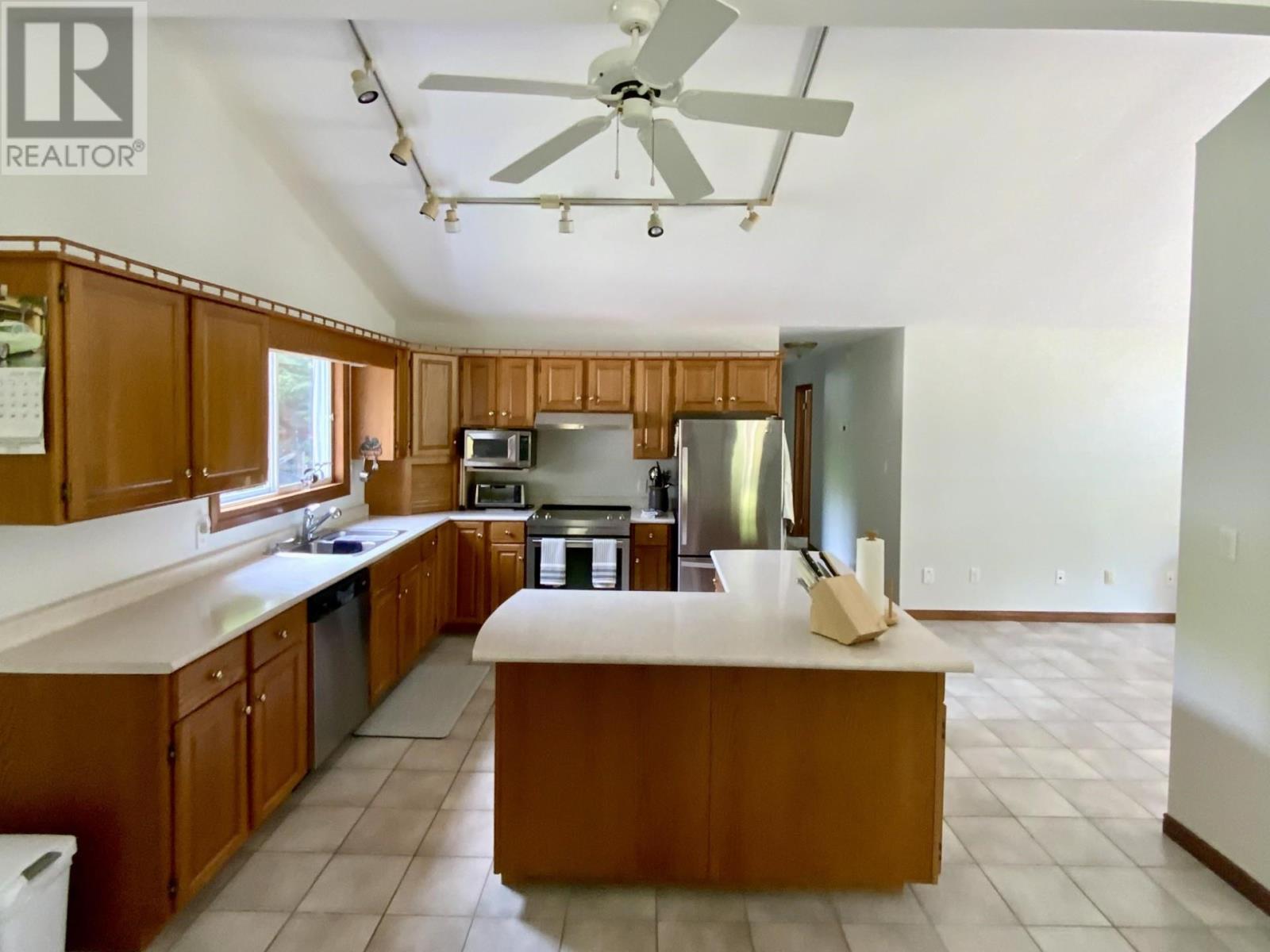 146 Grant Rd, Goulais River, Ontario  P0S 1E0 - Photo 5 - SM251495