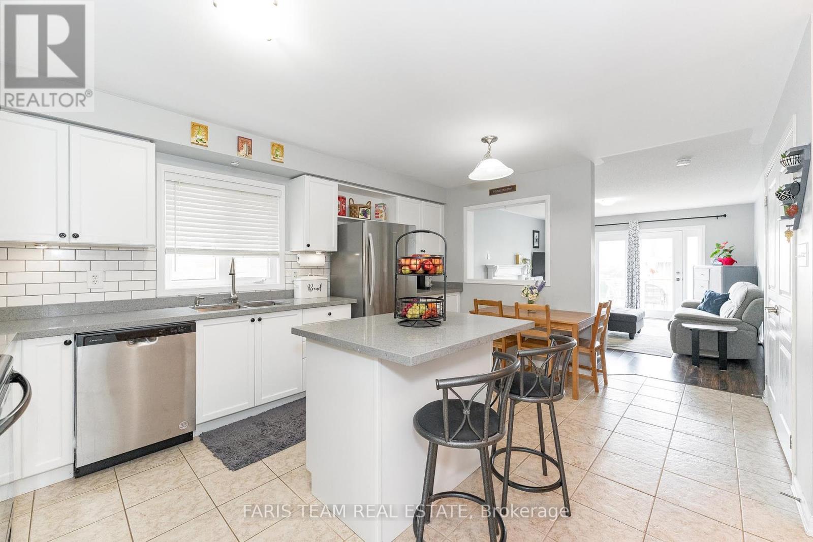 Property at 4 CALLANDER CRESCENT image 5