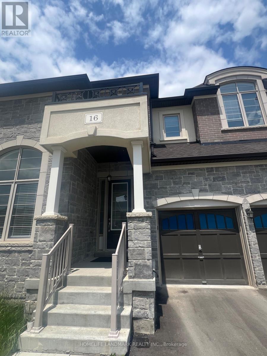 Property at 16 KENNETH ROSS CRESCENT image 3