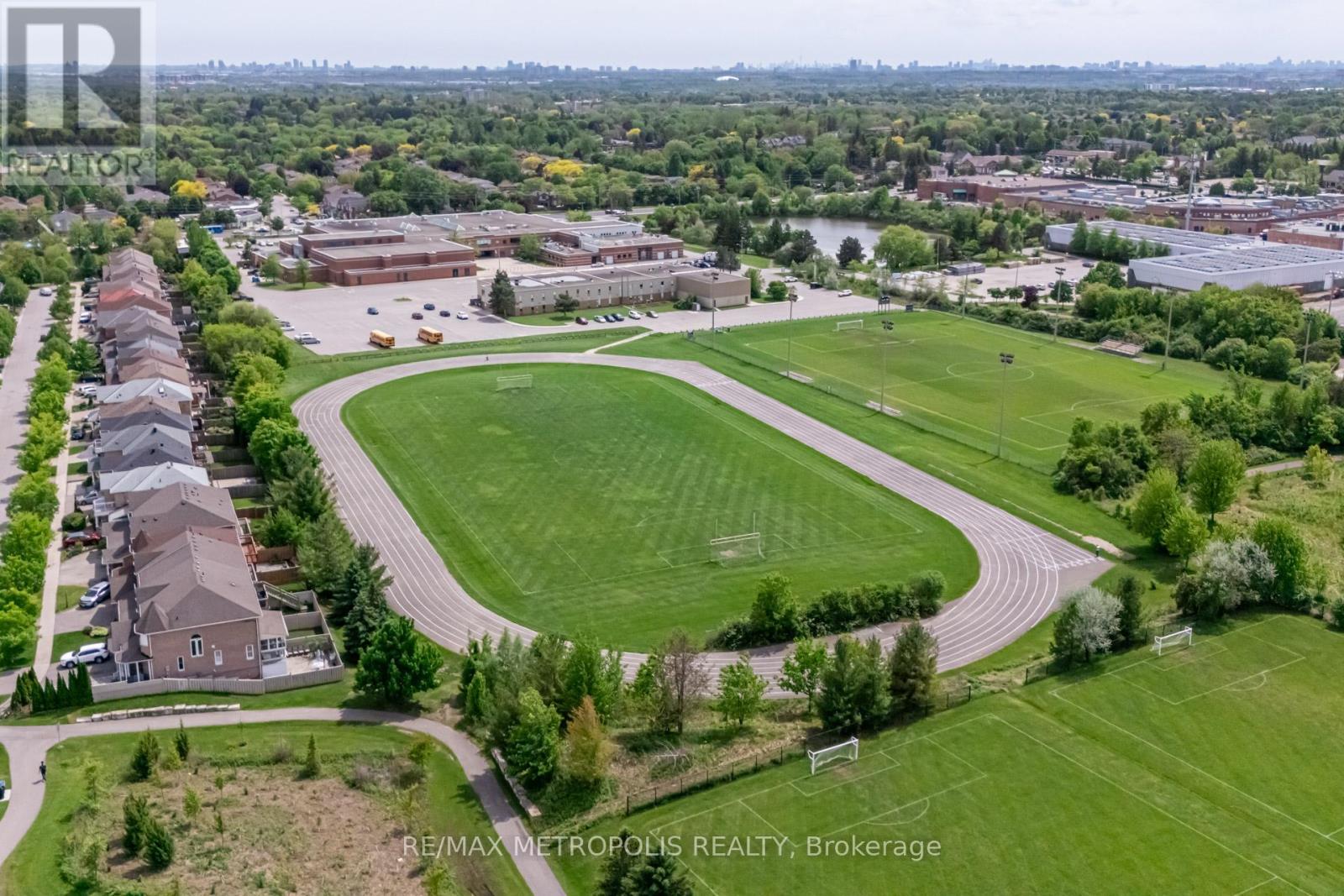 19 Miramar Drive, Markham (Greensborough), Ontario  L6E 1Z6 - Photo 44 - N12210577