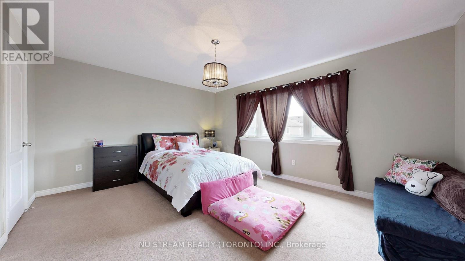 173 Downy Emerald Drive, Bradford West Gwillimbury (Bradford), Ontario  L3Z 0E6 - Photo 18 - N12210587
