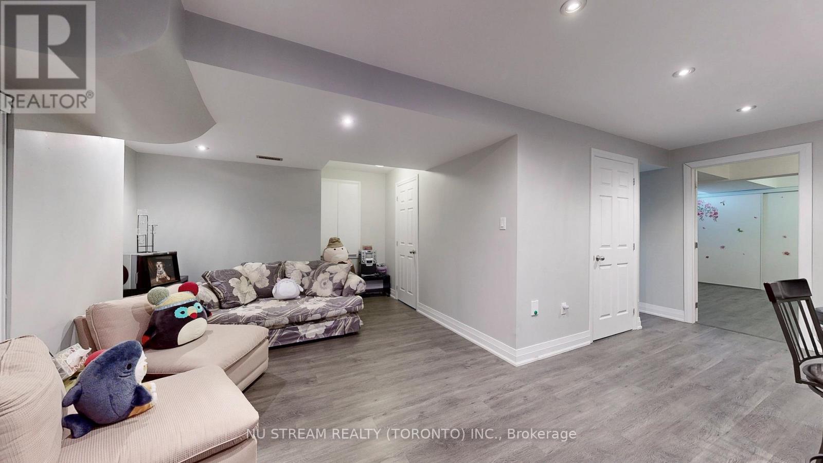 173 Downy Emerald Drive, Bradford West Gwillimbury (Bradford), Ontario  L3Z 0E6 - Photo 30 - N12210587
