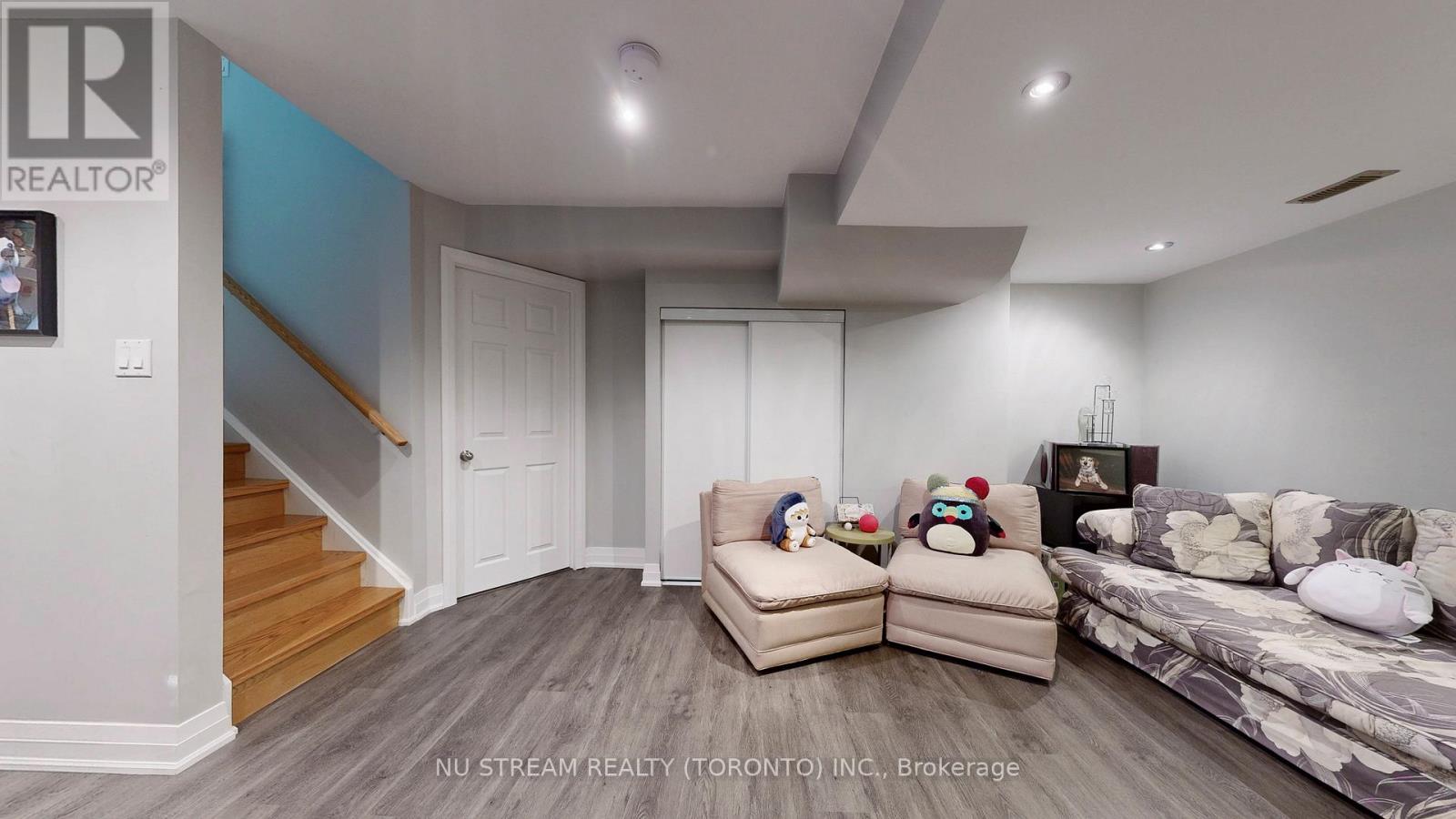 173 Downy Emerald Drive, Bradford West Gwillimbury (Bradford), Ontario  L3Z 0E6 - Photo 31 - N12210587