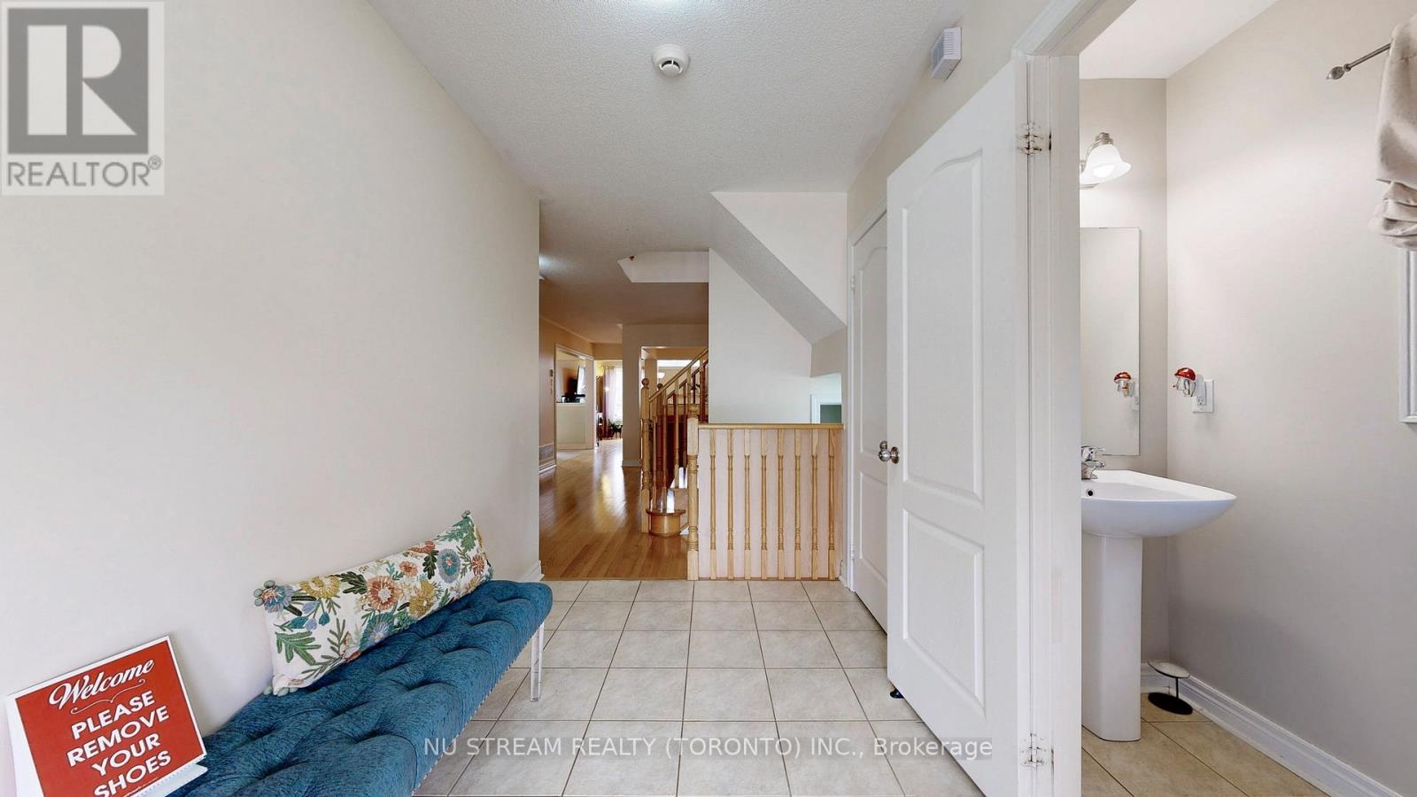 Property at 173 DOWNY EMERALD DRIVE image 4