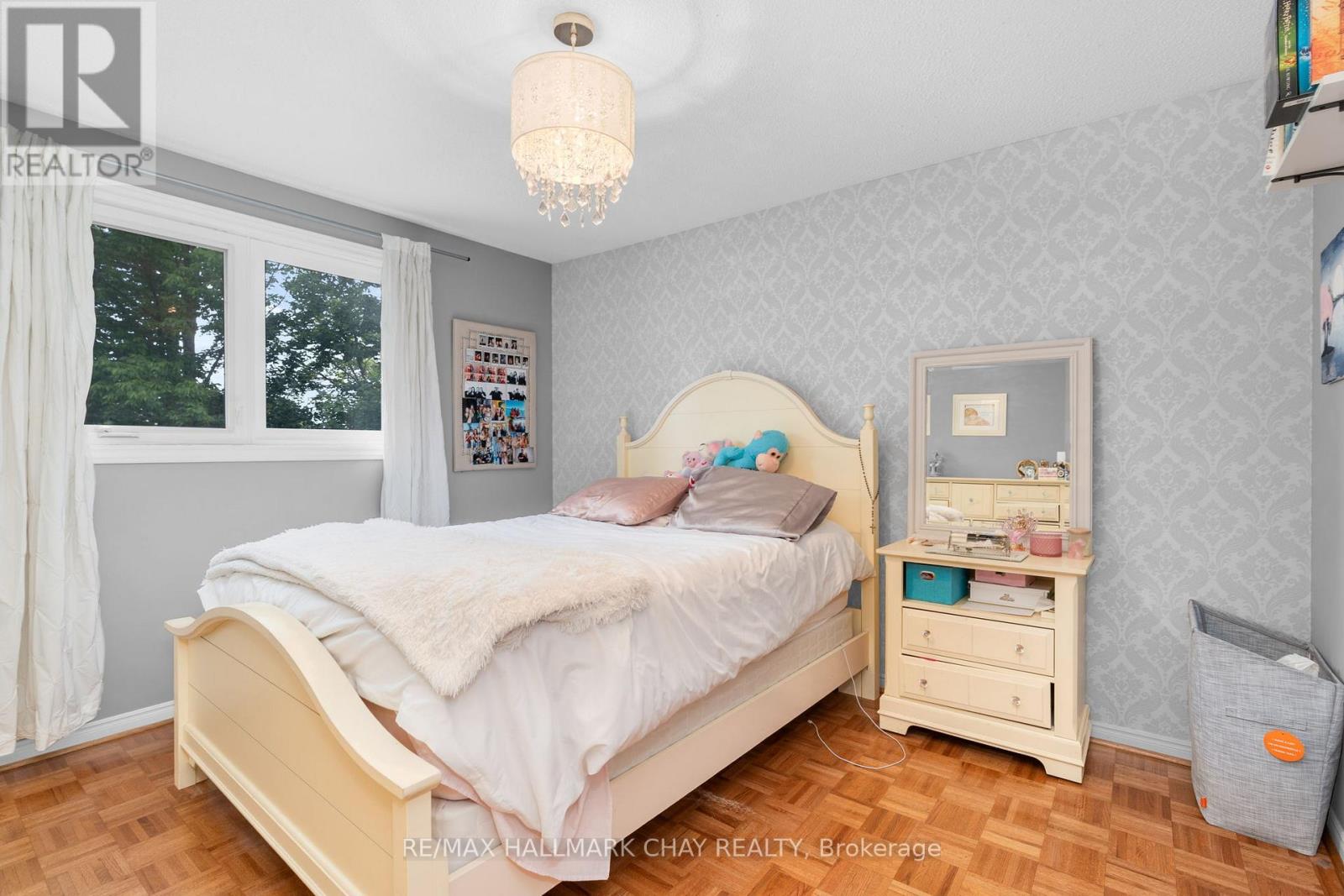 65 Imperial Crescent, Bradford West Gwillimbury (Bradford), Ontario  L3Z 2N8 - Photo 18 - N12210592