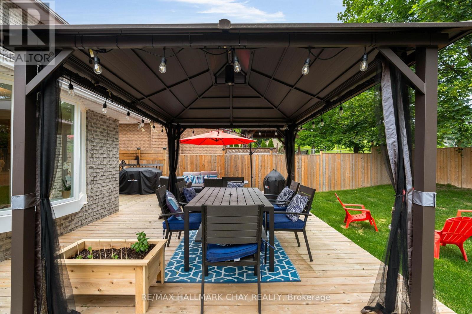 65 Imperial Crescent, Bradford West Gwillimbury (Bradford), Ontario  L3Z 2N8 - Photo 32 - N12210592