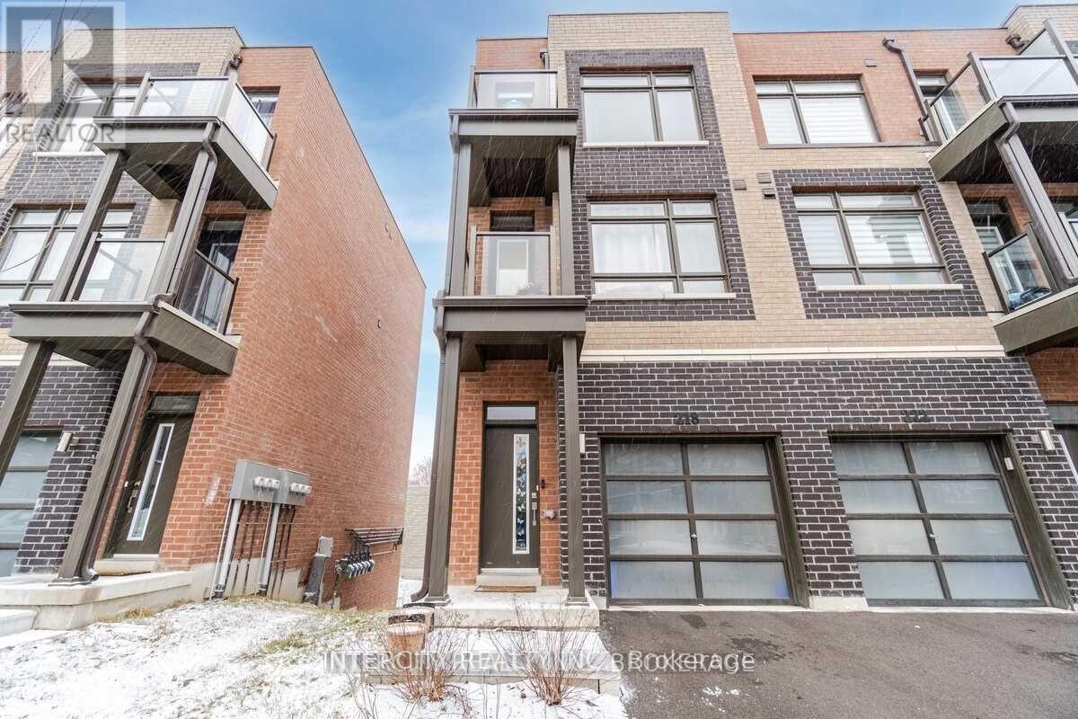 218 DALHOUSIE STREET, Vaughan, Ontario
