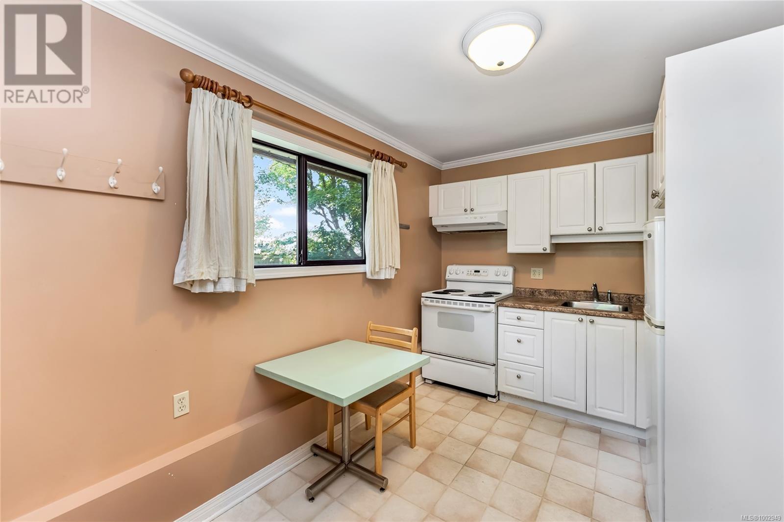 1808 Valencia Pl, Saanich, British Columbia  V8N 5W1 - Photo 42 - 1002949