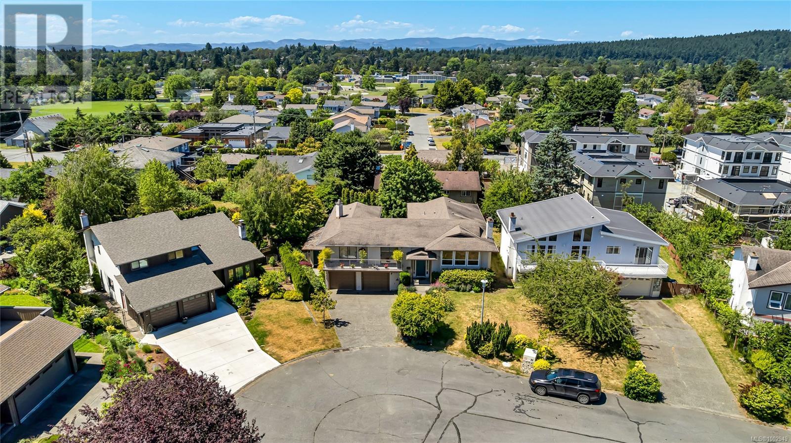 1808 Valencia Pl, Saanich, British Columbia  V8N 5W1 - Photo 53 - 1002949