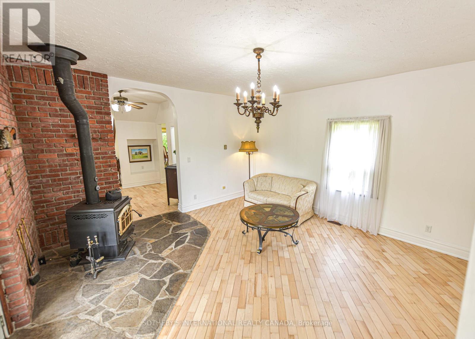 5789 4 Line N, Oro-Medonte (Moonstone), Ontario  L0L 1V0 - Photo 26 - S12210527