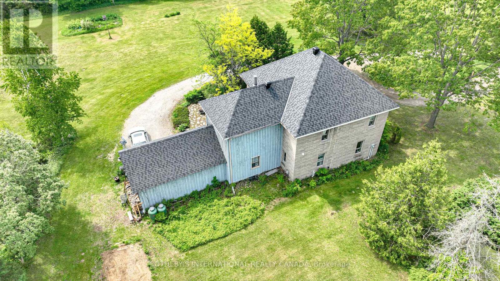 5789 4 Line N, Oro-Medonte (Moonstone), Ontario  L0L 1V0 - Photo 9 - S12210527