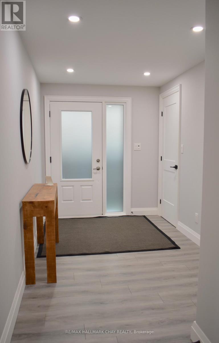 1448 B River Road, Wasaga Beach, Ontario  L8Z 2H2 - Photo 3 - S12210538