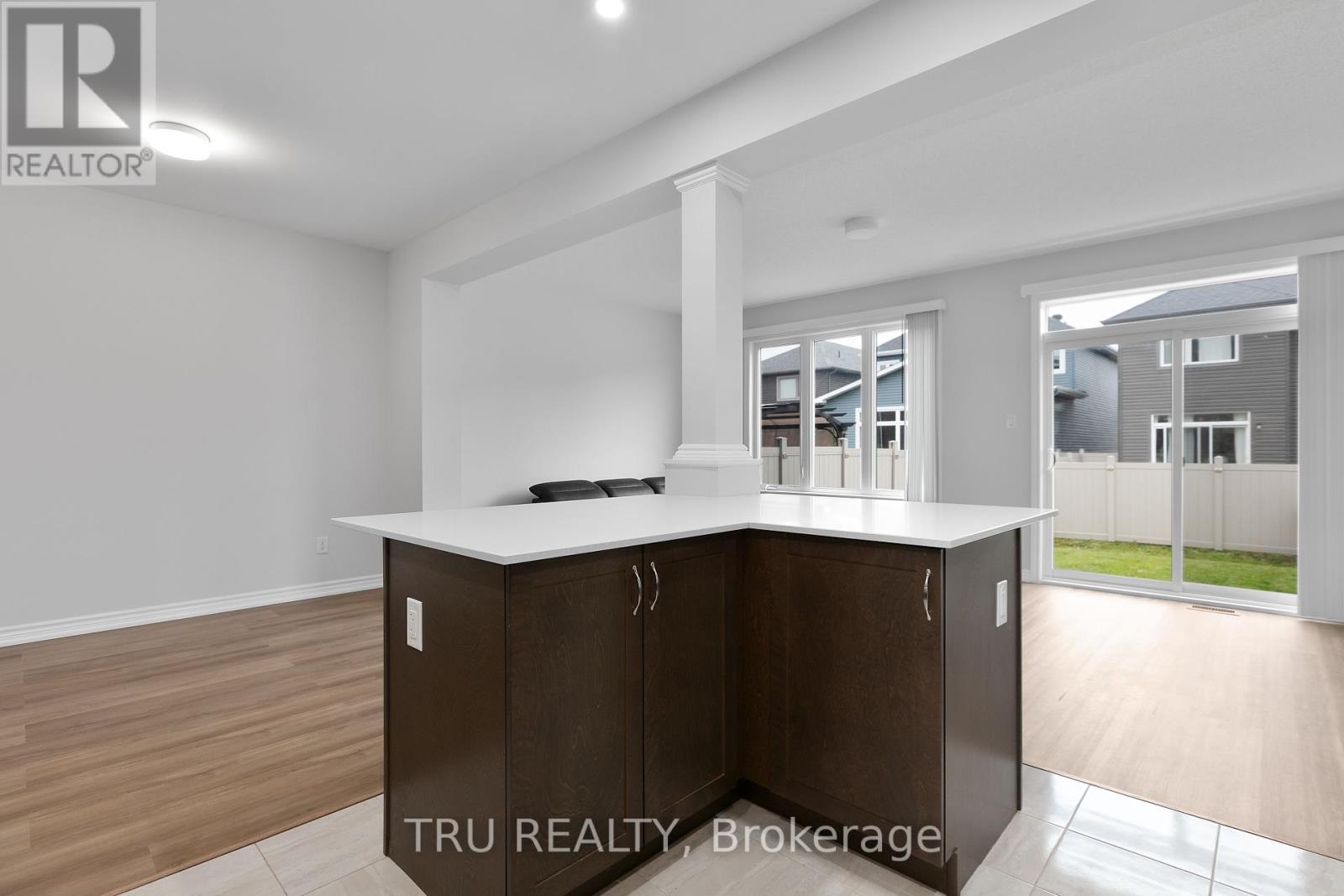 825 Brittanic Road, Ottawa, Ontario  K2V 0R6 - Photo 14 - X12210684
