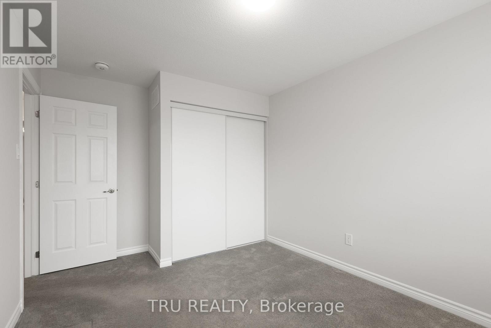 825 Brittanic Road, Ottawa, Ontario  K2V 0R6 - Photo 22 - X12210684