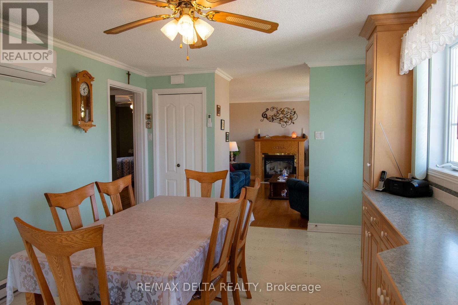 3010 Chemin Rollin Road, Clarence-Rockland, Ontario  K0A 3N0 - Photo 4 - X12210728