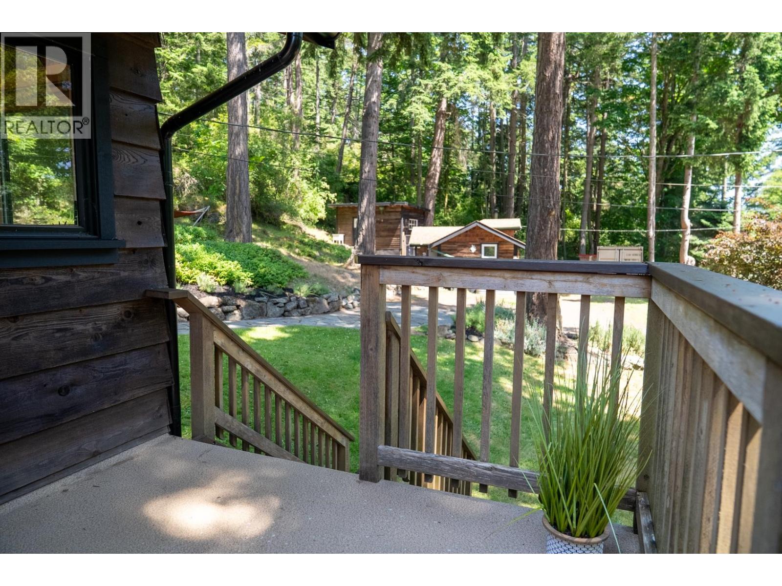 9907 Gowlland Point Road, Pender Island, British Columbia  V0N 2M3 - Photo 23 - R3013553