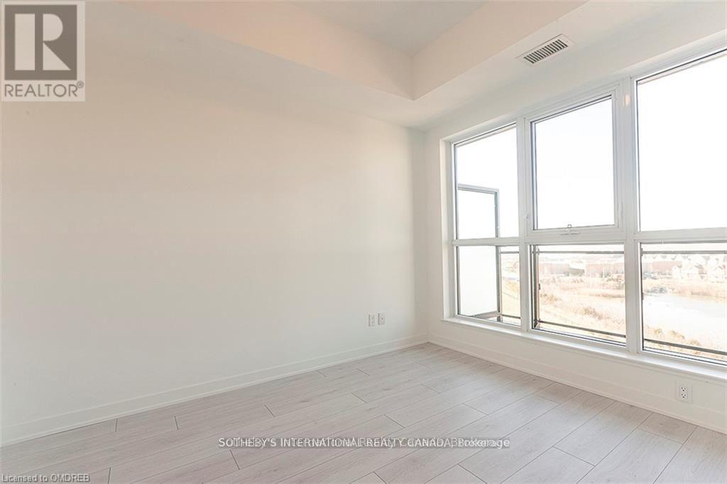 601 - 405 Dundas Street, Oakville, Ontario  L6M 4P9 - Photo 10 - W12210545