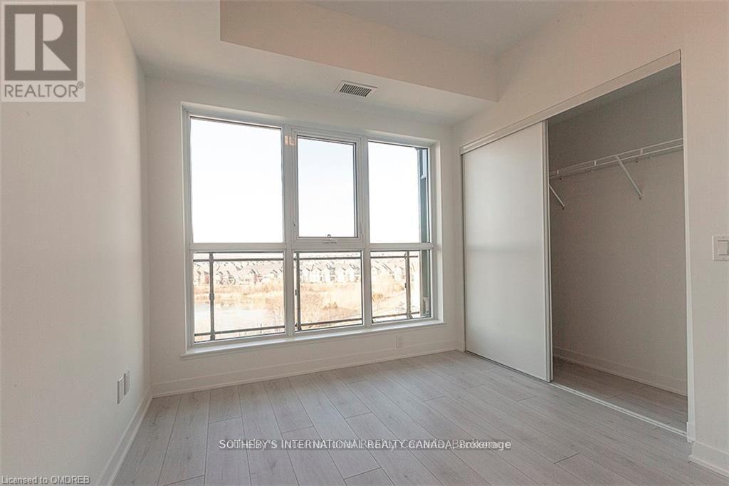 601 - 405 Dundas Street, Oakville, Ontario  L6M 4P9 - Photo 11 - W12210545