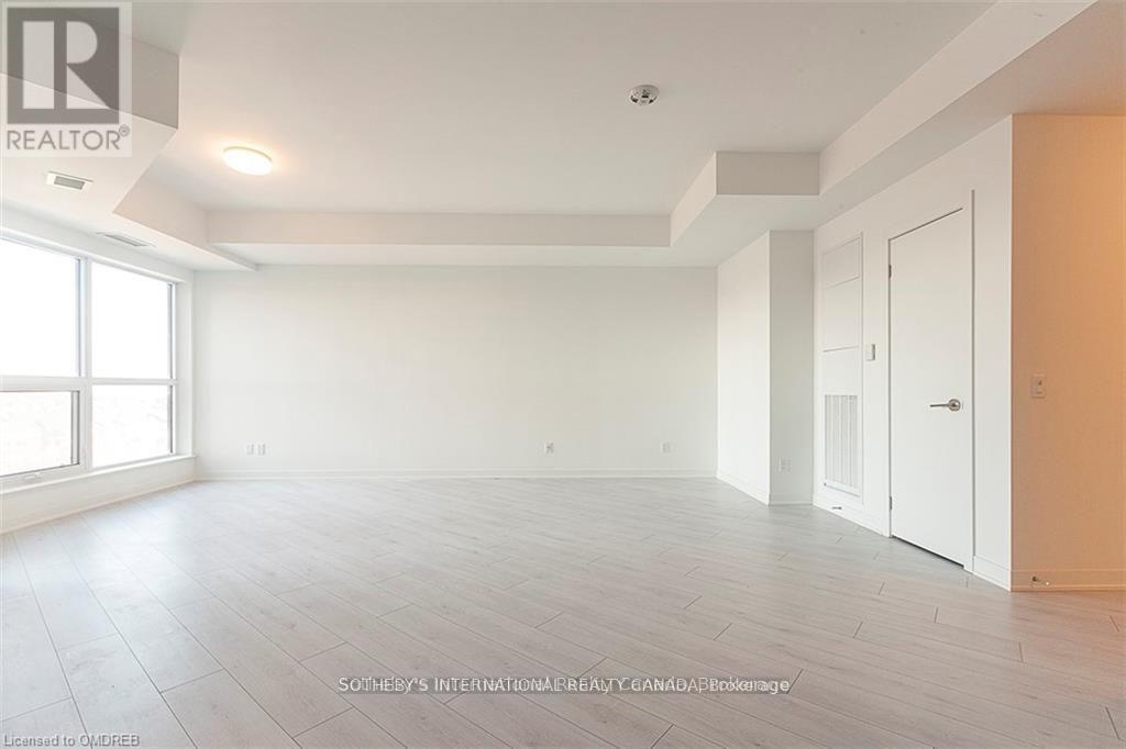 601 - 405 Dundas Street, Oakville, Ontario  L6M 4P9 - Photo 9 - W12210545