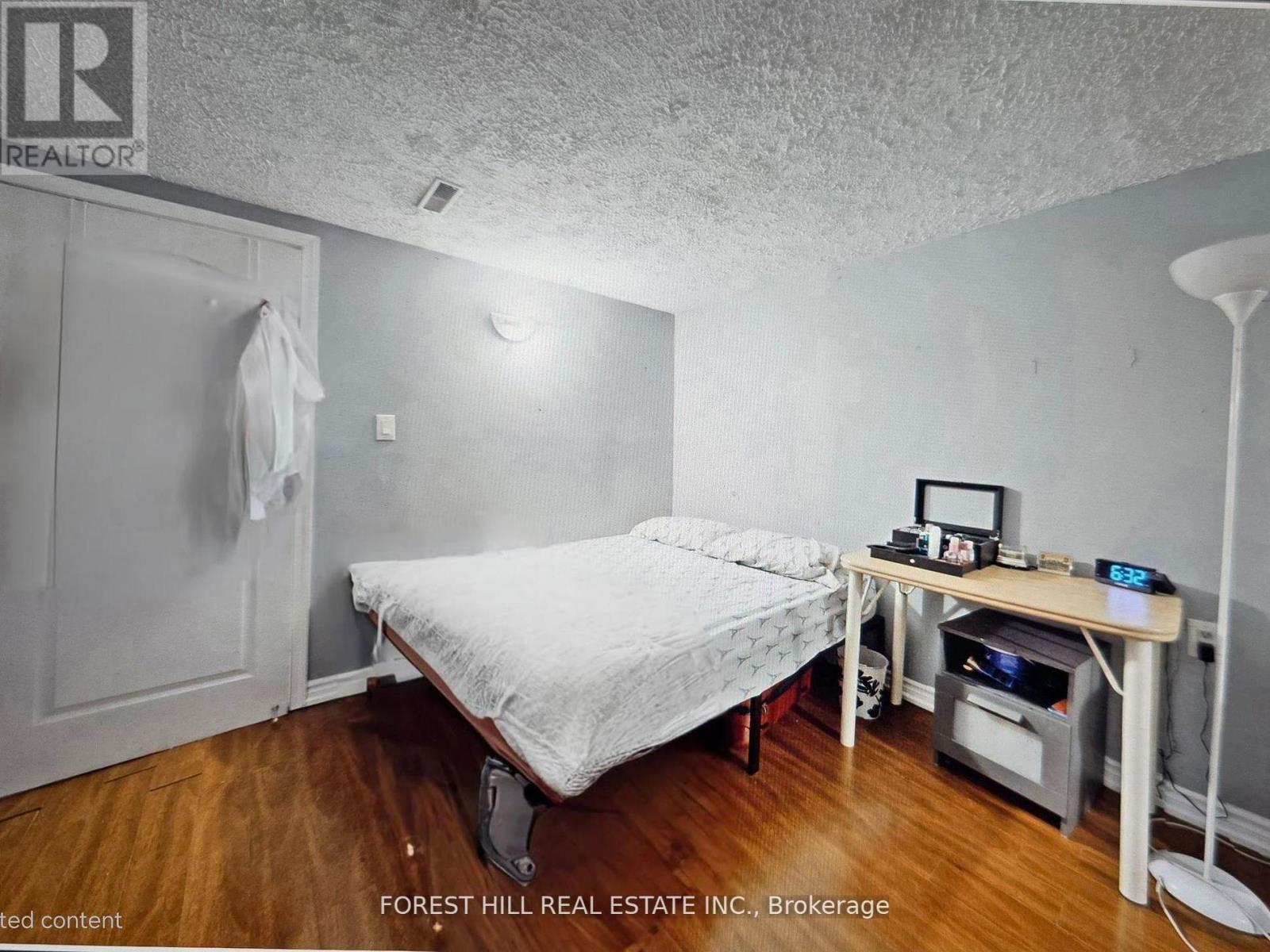 44 Herkley Drive N, Brampton, Ontario  L6V 2E8 - Photo 29 - W12210547