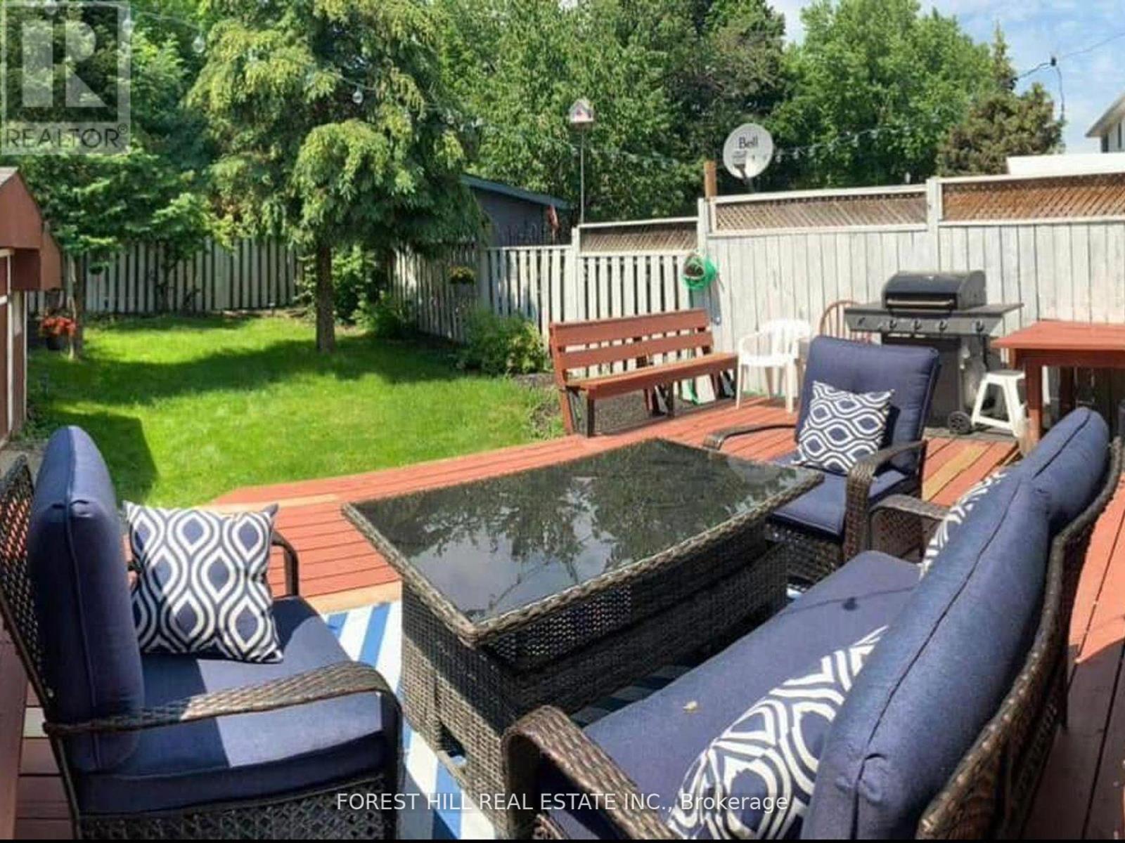 44 Herkley Drive N, Brampton, Ontario  L6V 2E8 - Photo 35 - W12210547