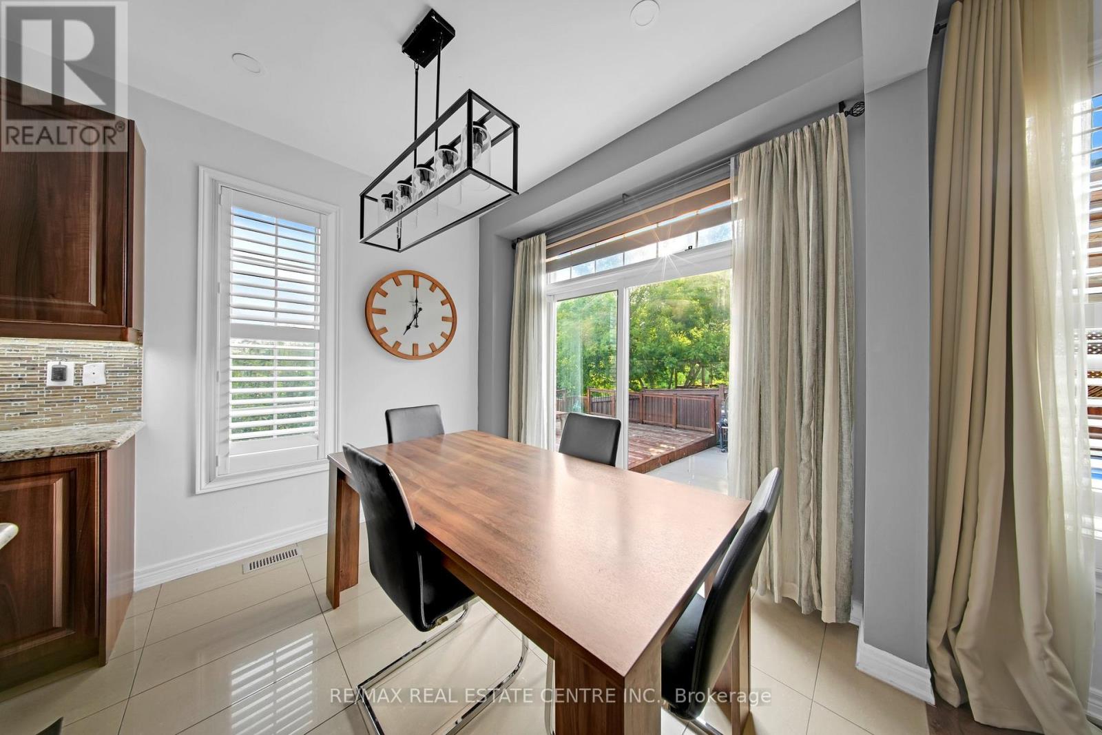 36 Bonnie Braes Drive, Brampton, Ontario  L6Y 0G8 - Photo 12 - W12210552