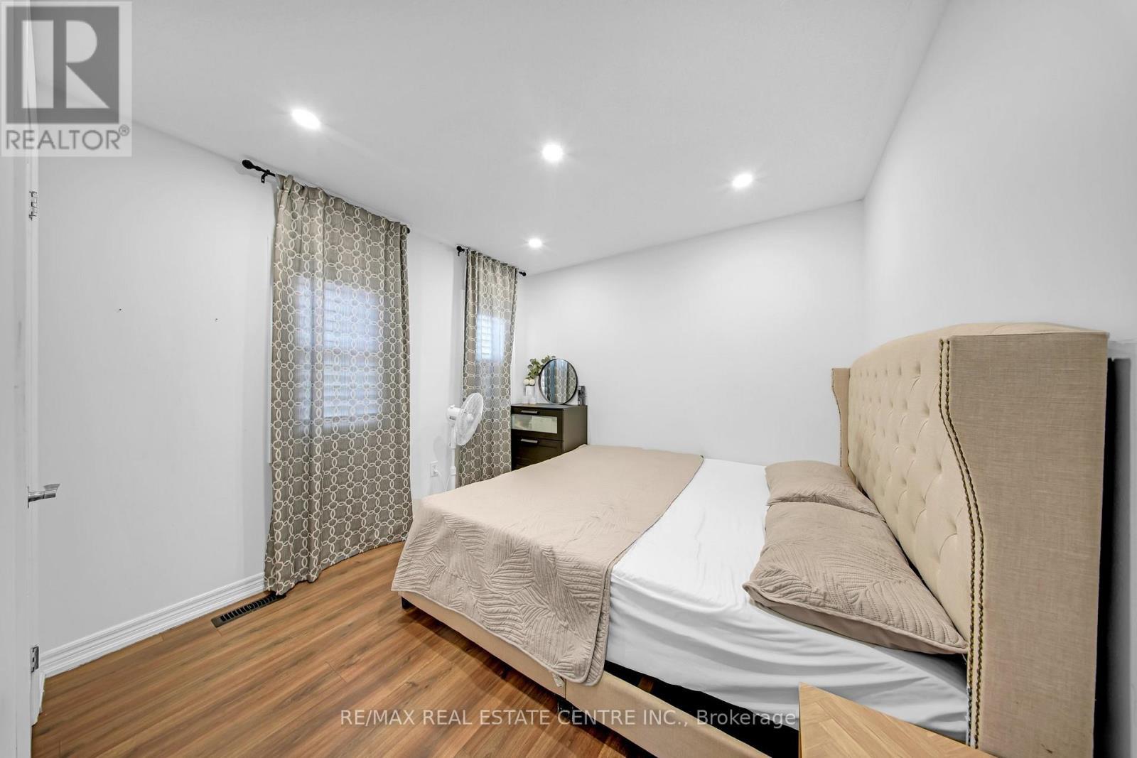 36 Bonnie Braes Drive, Brampton, Ontario  L6Y 0G8 - Photo 22 - W12210552