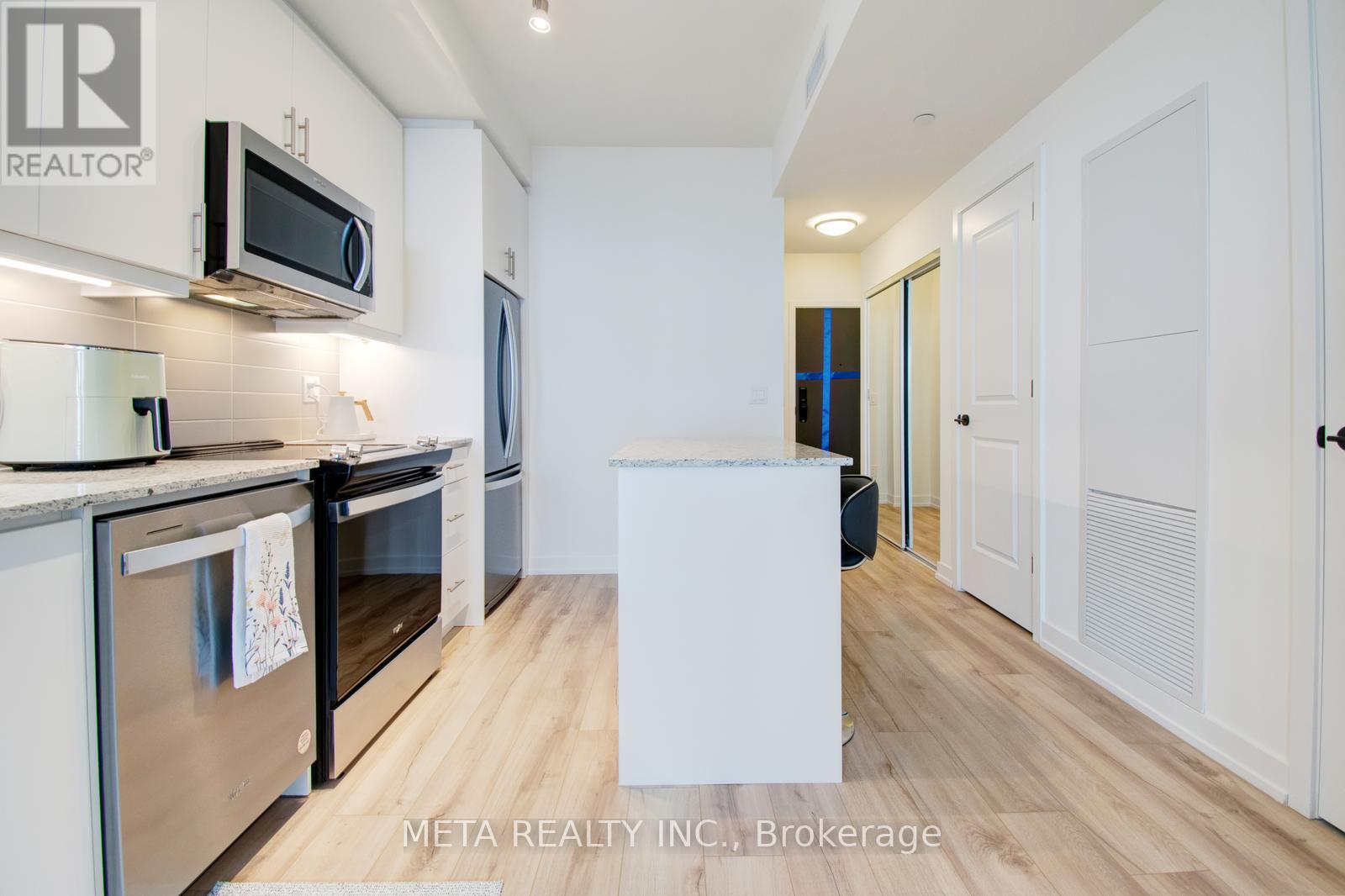 1904 - 335 Wheat Boom Drive, Oakville, Ontario  L6H 7Y1 - Photo 14 - W12210565