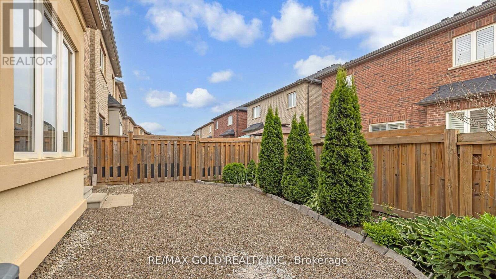 5 Lola Crescent, Brampton, Ontario  L7A 4J7 - Photo 42 - W12210571