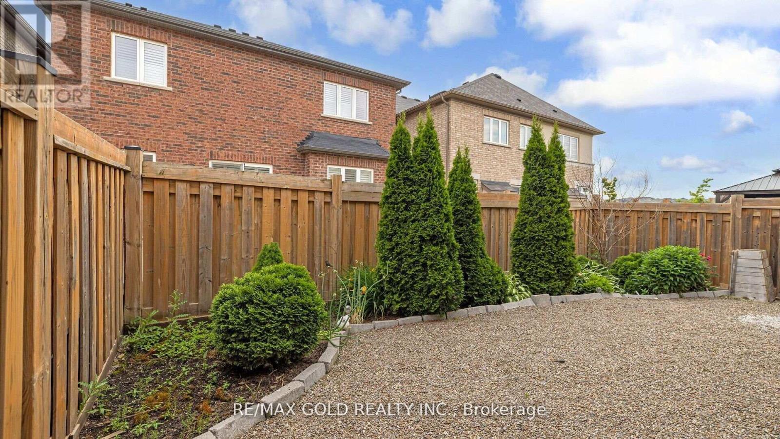5 Lola Crescent, Brampton, Ontario  L7A 4J7 - Photo 44 - W12210571