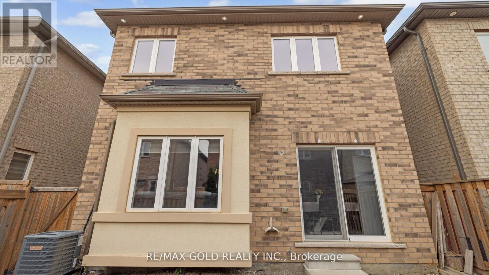 5 Lola Crescent, Brampton, Ontario  L7A 4J7 - Photo 45 - W12210571