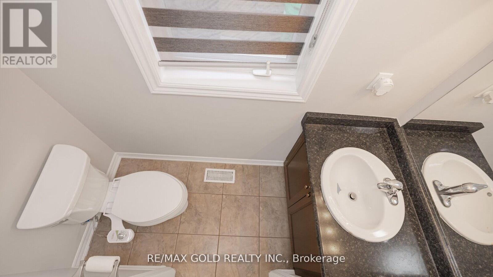 5 Lola Crescent, Brampton, Ontario  L7A 4J7 - Photo 6 - W12210571