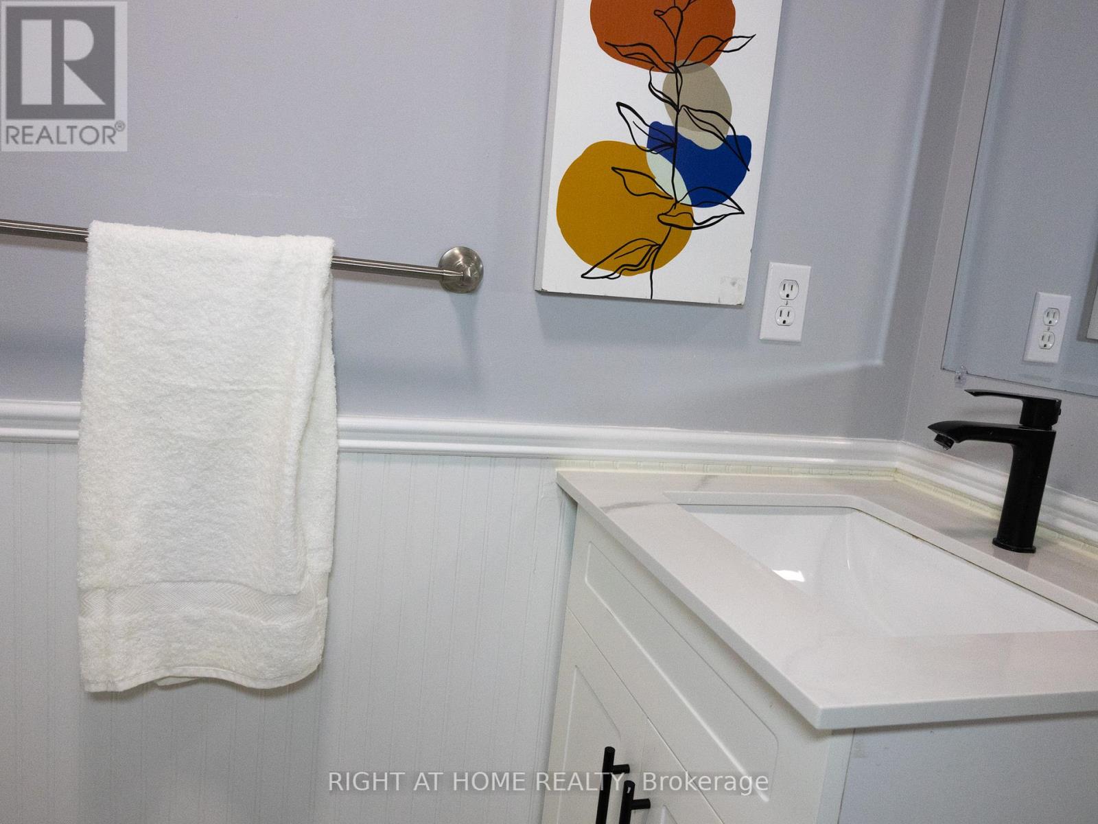 7031 Graydon Court, Mississauga, Ontario  L5N 7H4 - Photo 28 - W12210596