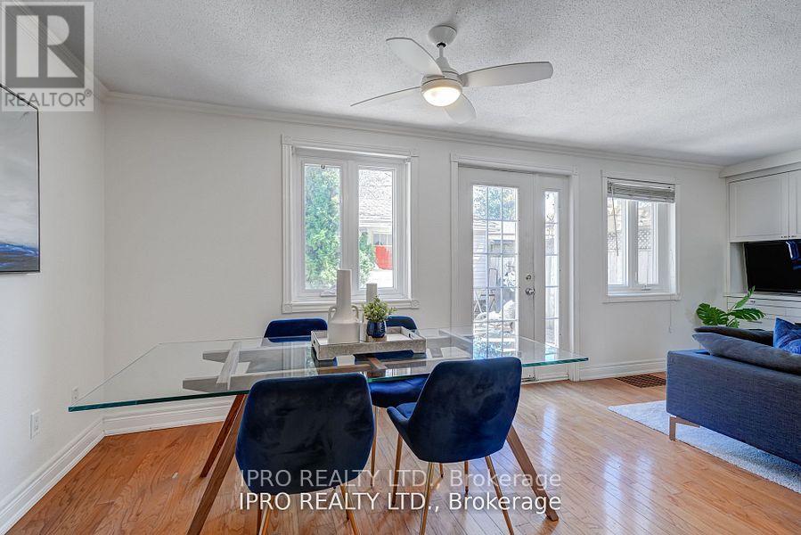 239 Bicknell Avenue, Toronto, Ontario  M6M 4H2 - Photo 19 - W12210619