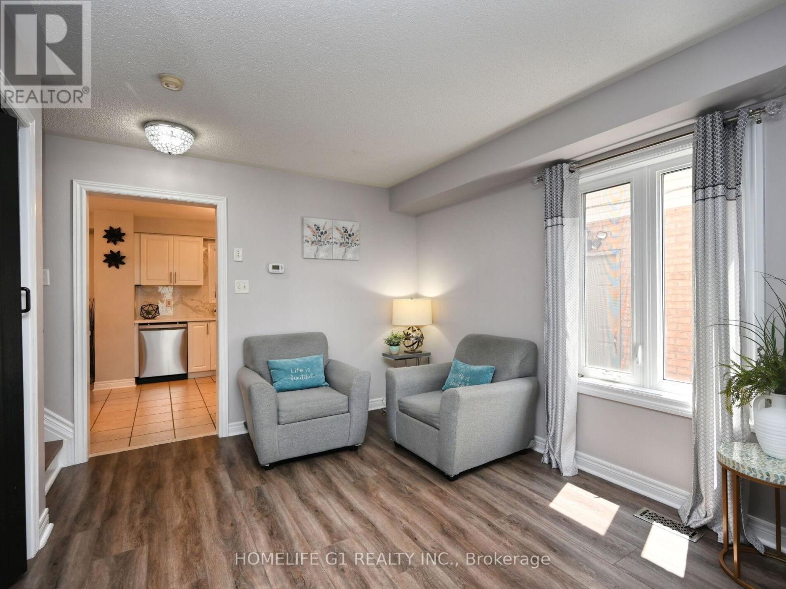 8 Ridgemore Crescent, Brampton, Ontario  L7A 2L6 - Photo 12 - W12210626